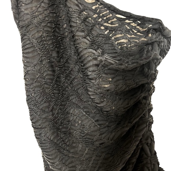 Anthropologie Textured One-Shoulder Top Size Small Black NWT - Picture 3 of 13